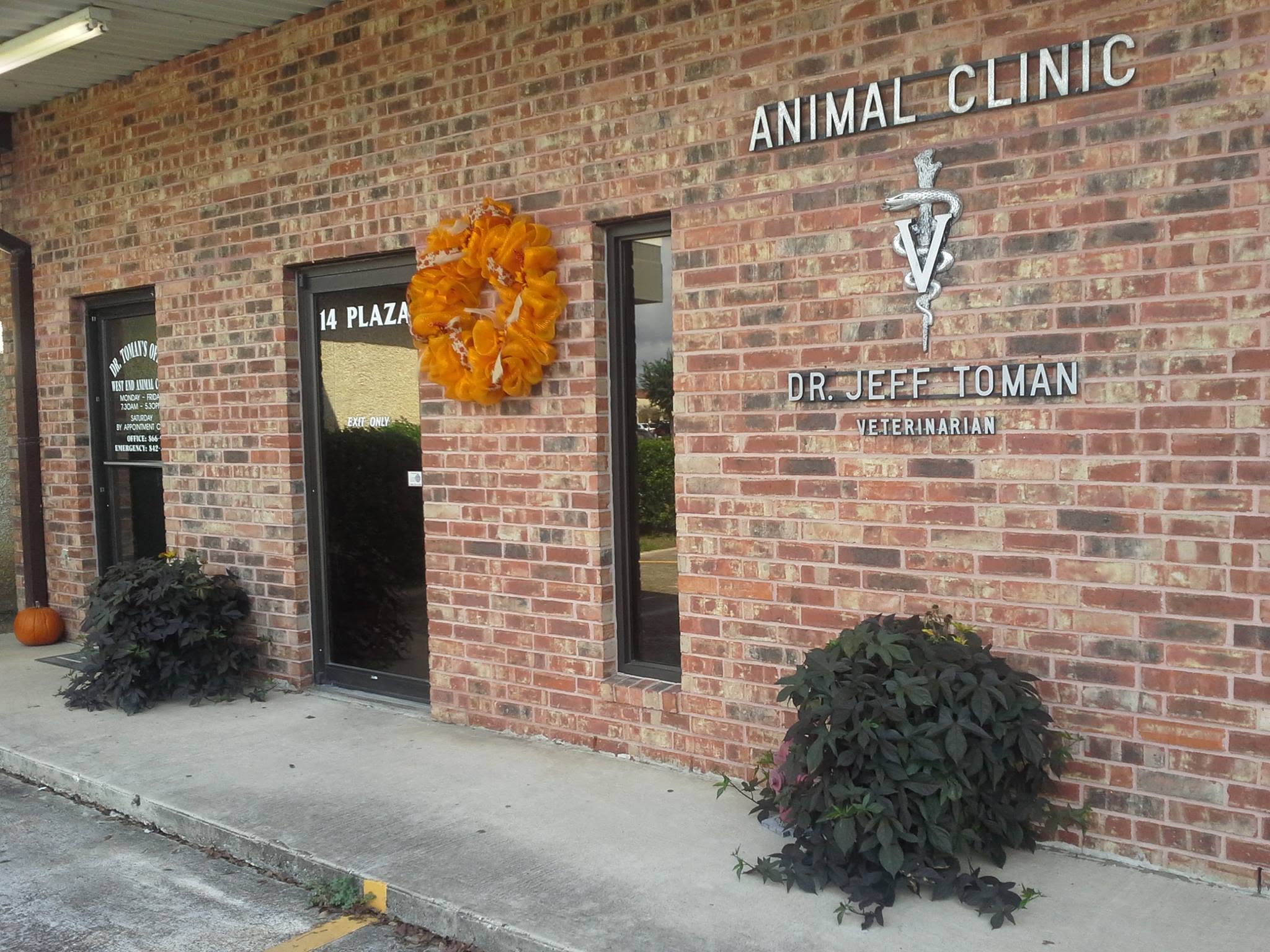West End Animal Clinic featured image